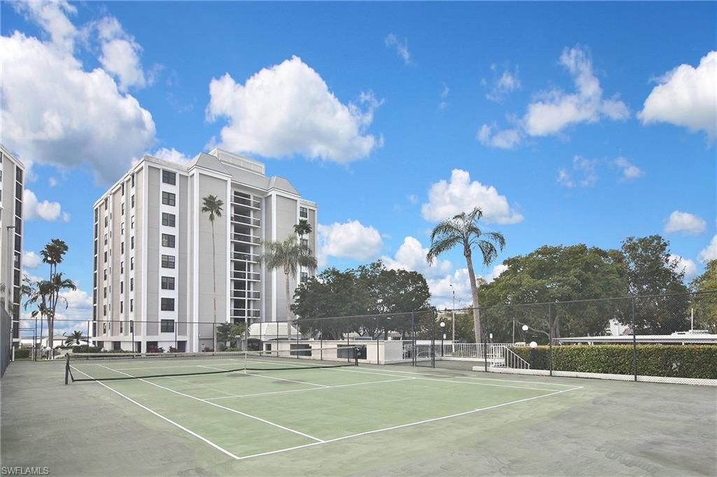 3350 N Key Dr, Unit 504, North Fort Myers, FL 33903 Photo