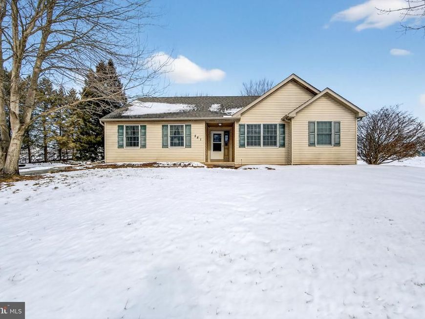 581 Rosehill Drive, Narvon, PA 17555 Main Photo