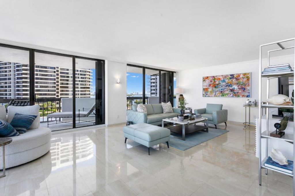 108 Lakeshore Drive, Unit 640, North Palm Beach, FL 33408 Photo