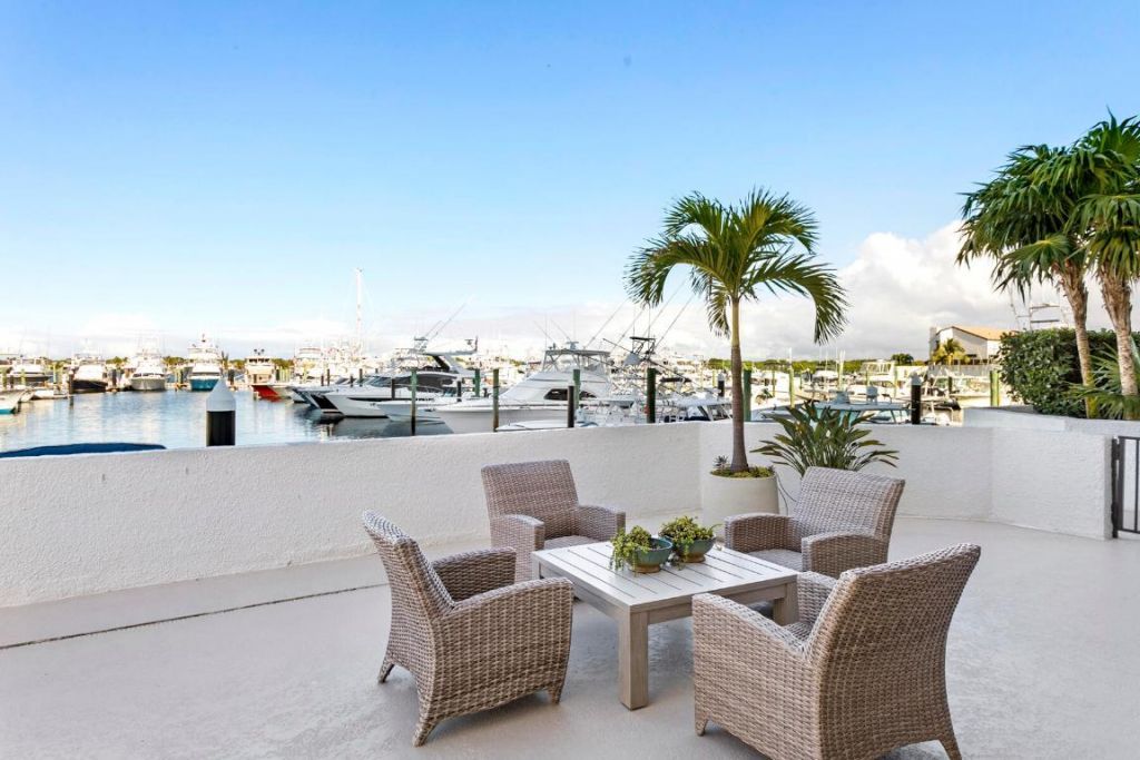 108 Lakeshore Drive, Unit 640, North Palm Beach, FL 33408 Photo