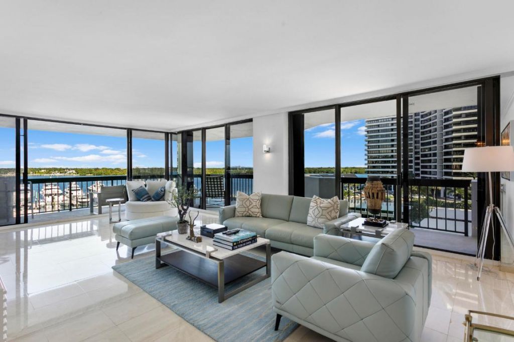 108 Lakeshore Drive, Unit 640, North Palm Beach, FL 33408 Photo