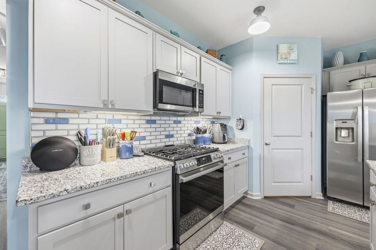 3135 Fair Ridge Way Photo 5