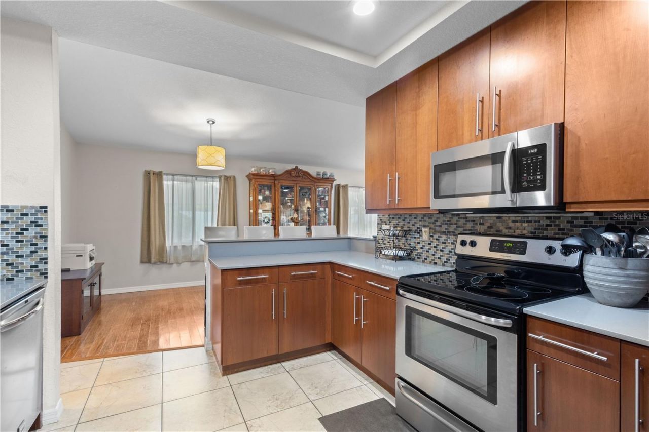 5775 Timber Lake Drive, Sarasota, FL 34243 Photo