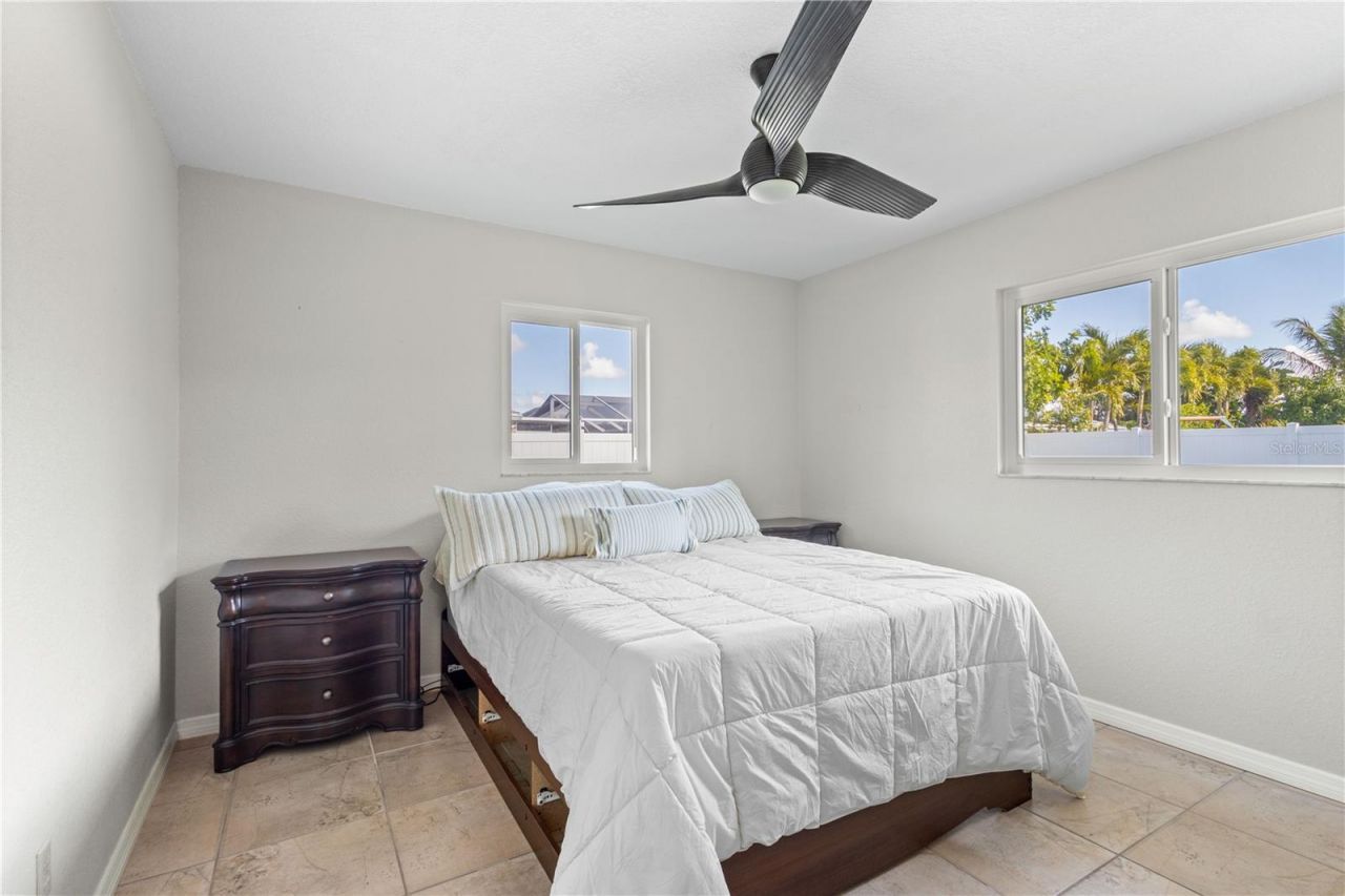 5775 Timber Lake Drive, Sarasota, FL 34243 Photo