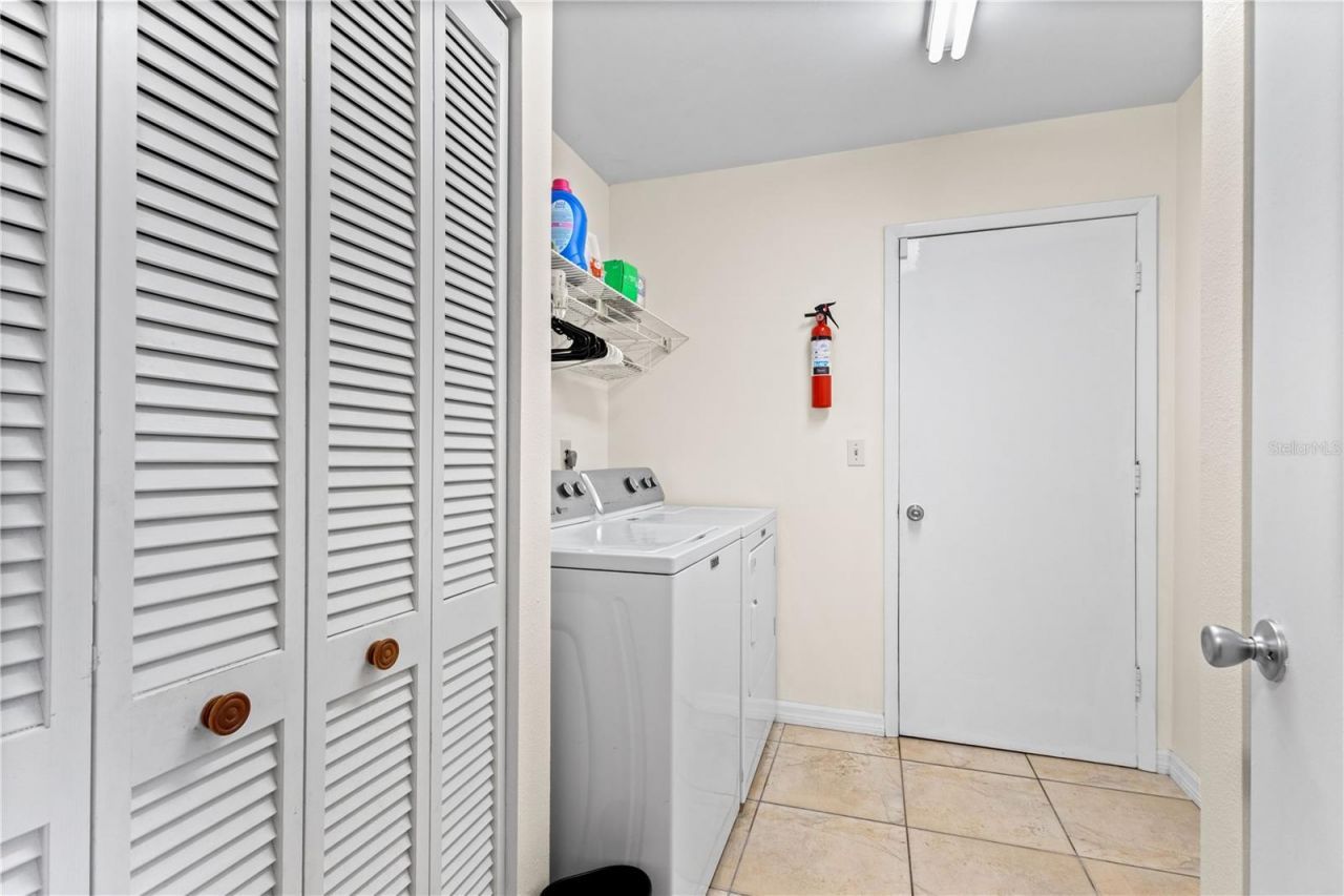 5775 Timber Lake Drive, Sarasota, FL 34243 Photo