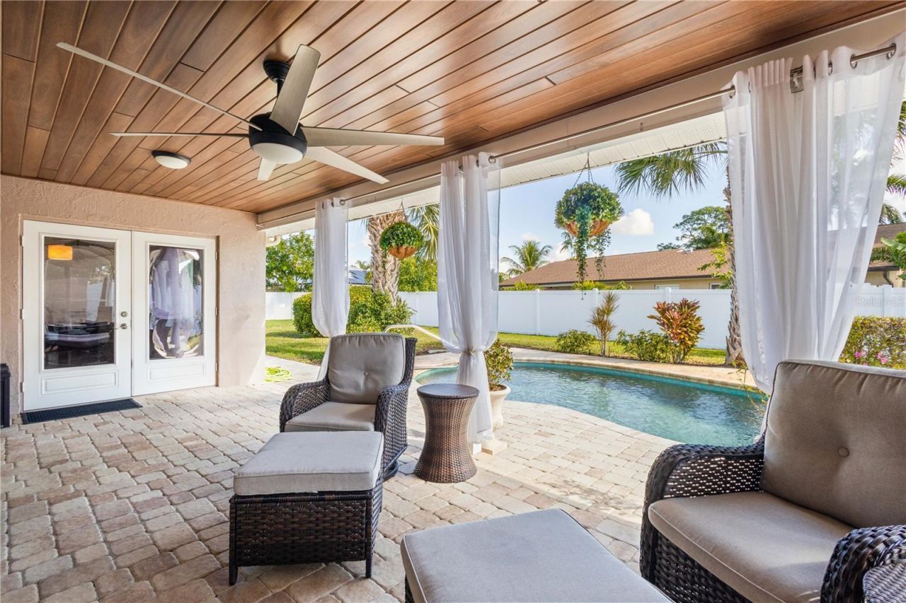 5775 Timber Lake Drive, Sarasota, FL 34243 Photo