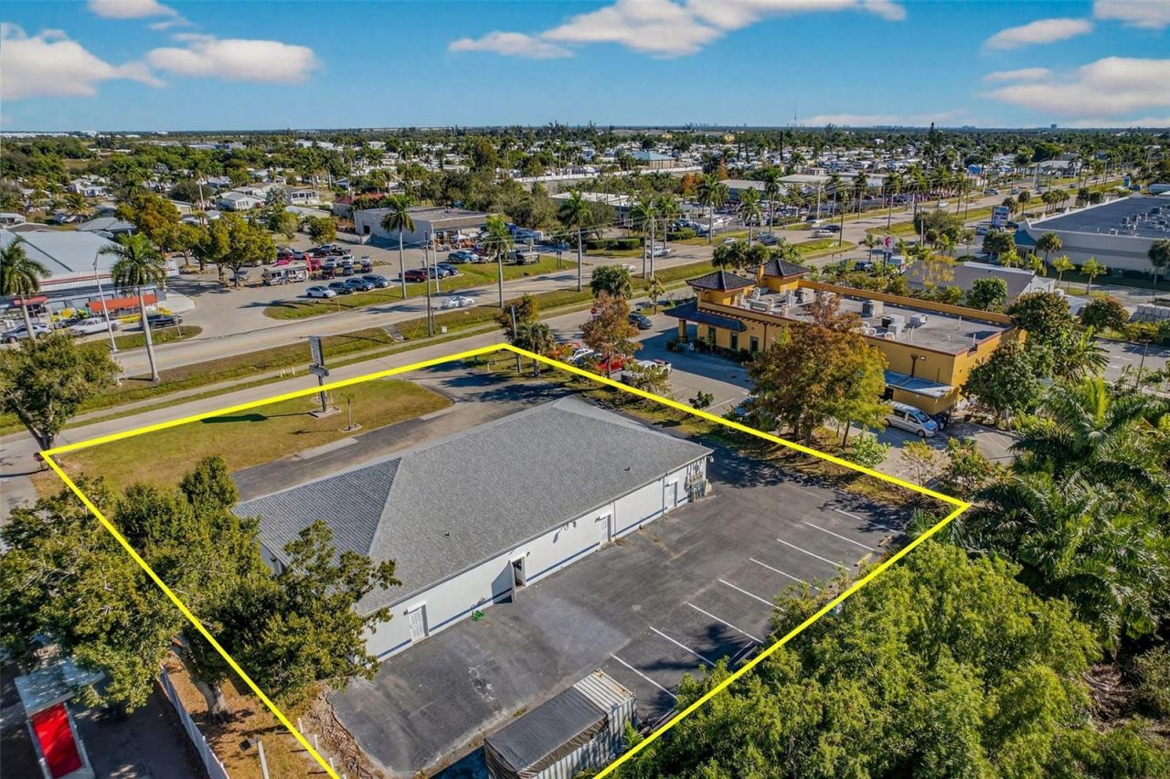 16048 San Carlos Boulevard, Fort Myers, FL 33908 Photo