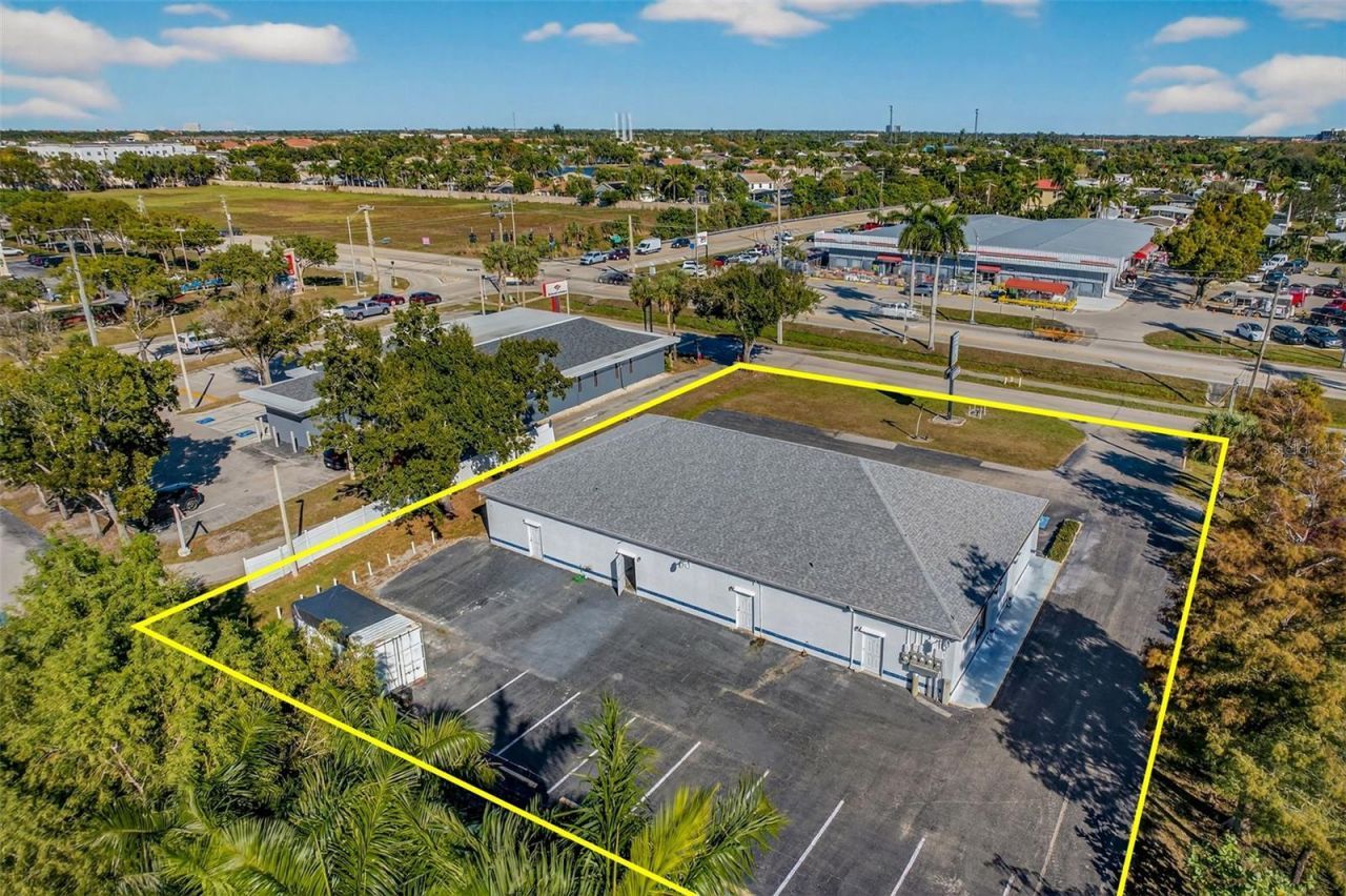 16048 San Carlos Boulevard, Fort Myers, FL 33908 Photo