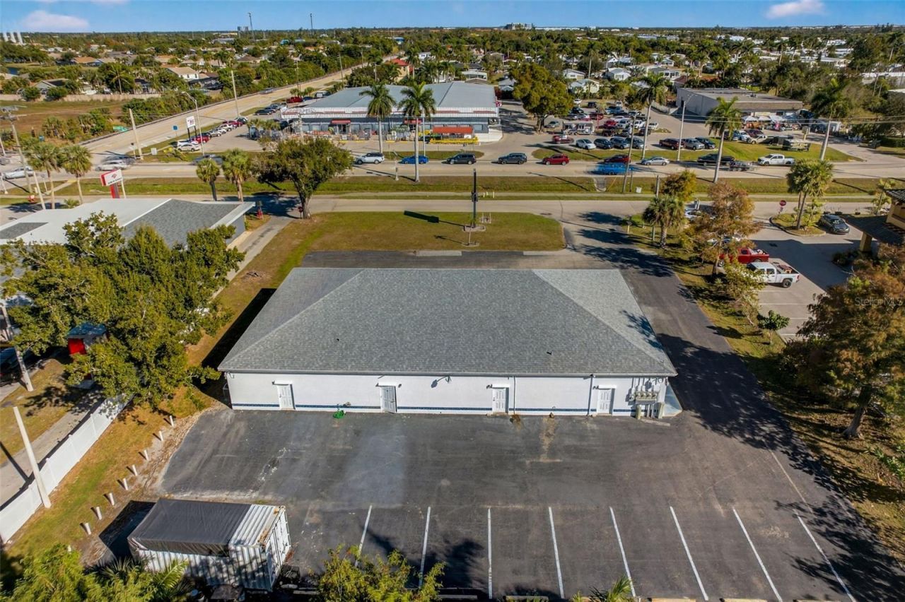 16048 San Carlos Boulevard, Fort Myers, FL 33908 Photo