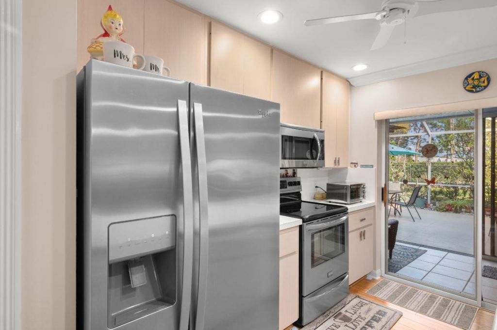 1258 NW Sun Terrace Circle, Unit 20b, Port Saint Lucie, FL 34986 Photo