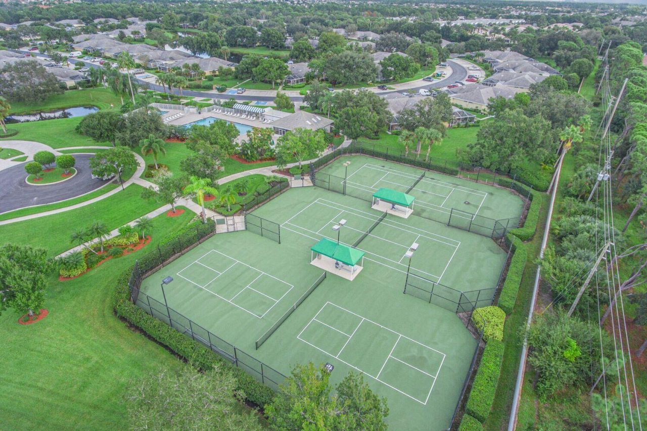 1258 NW Sun Terrace Circle, Unit 20b, Port Saint Lucie, FL 34986 Photo