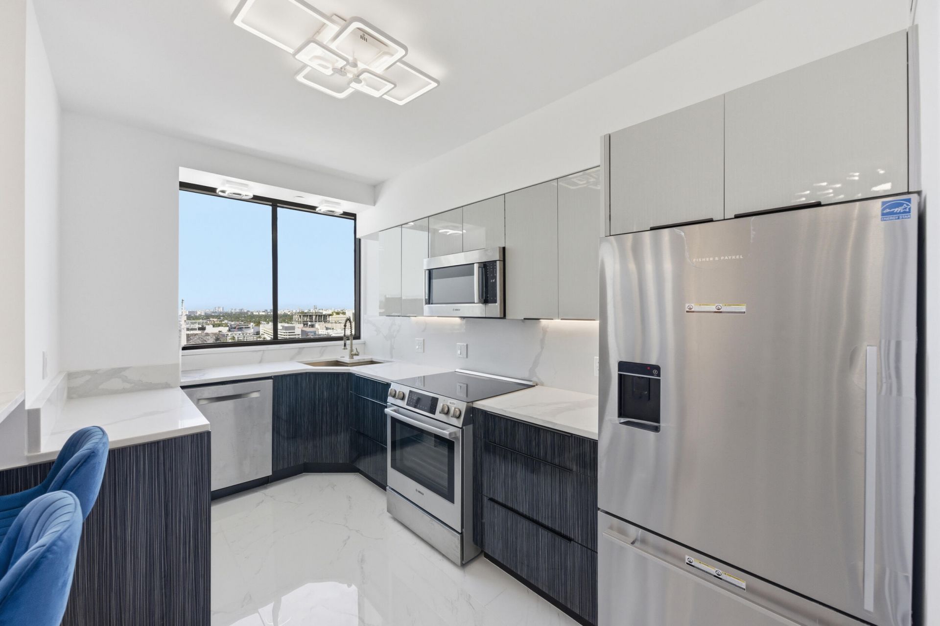 1330 West Avenue, Unit 1711, Miami Beach, FL 33139 Photo