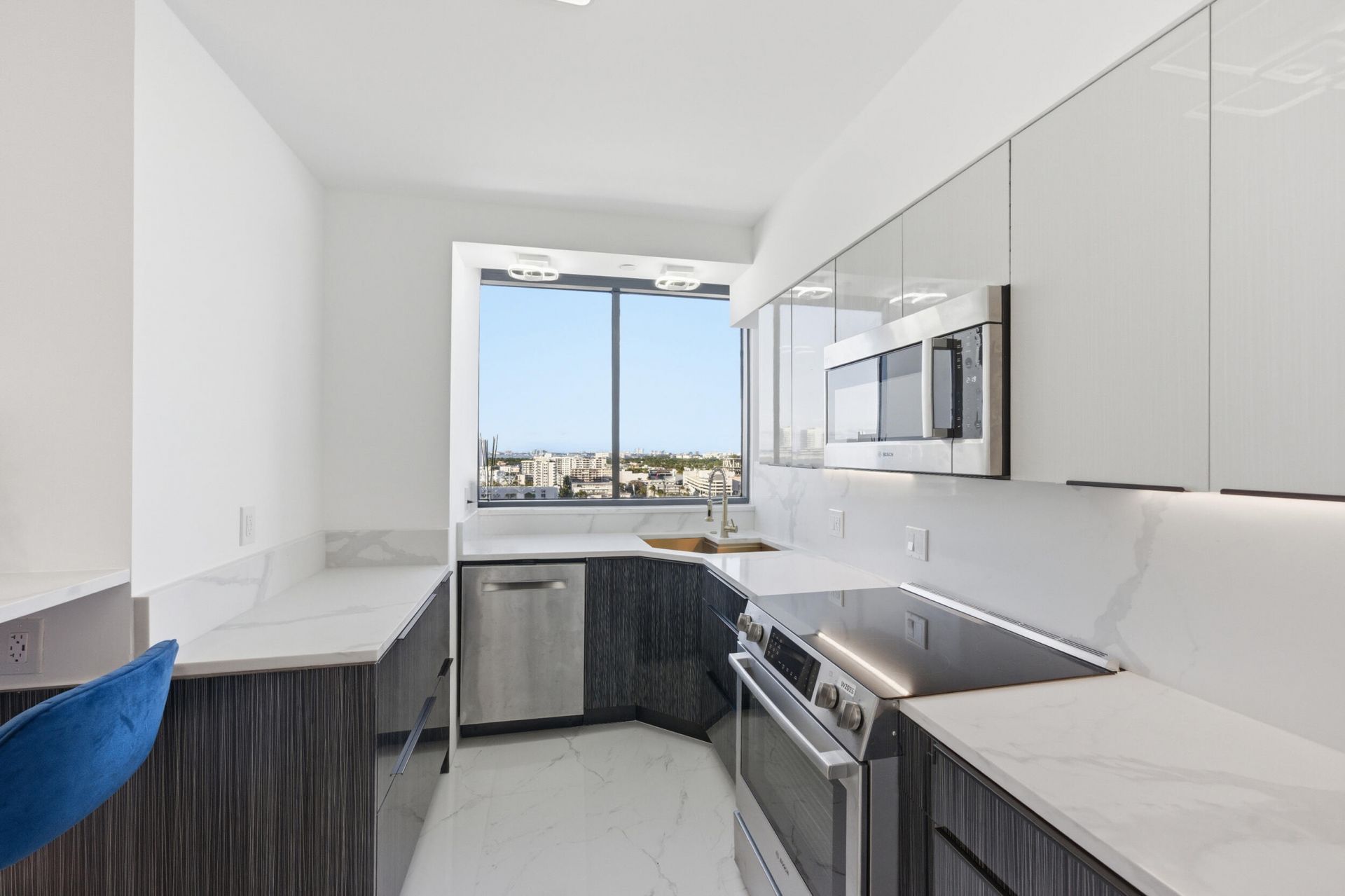 1330 West Avenue, Unit 1711, Miami Beach, FL 33139 Photo