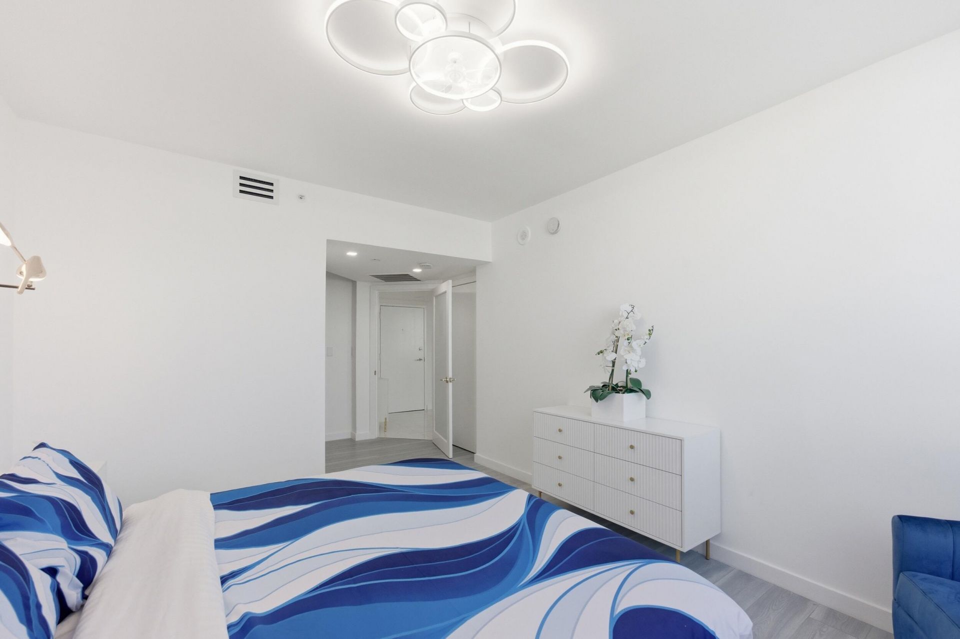 1330 West Avenue, Unit 1711, Miami Beach, FL 33139 Photo