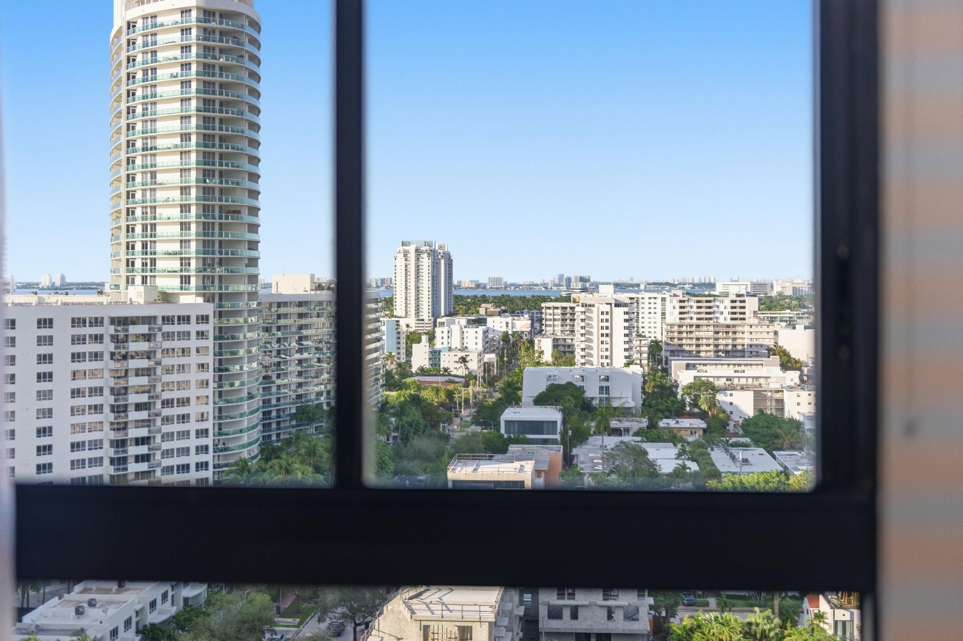 1330 West Avenue, Unit 1711, Miami Beach, FL 33139 Photo