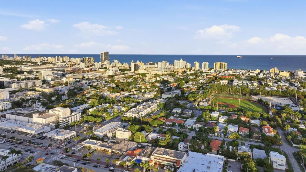 1330 West Avenue, Unit 1711, Miami Beach, FL 33139 Photo