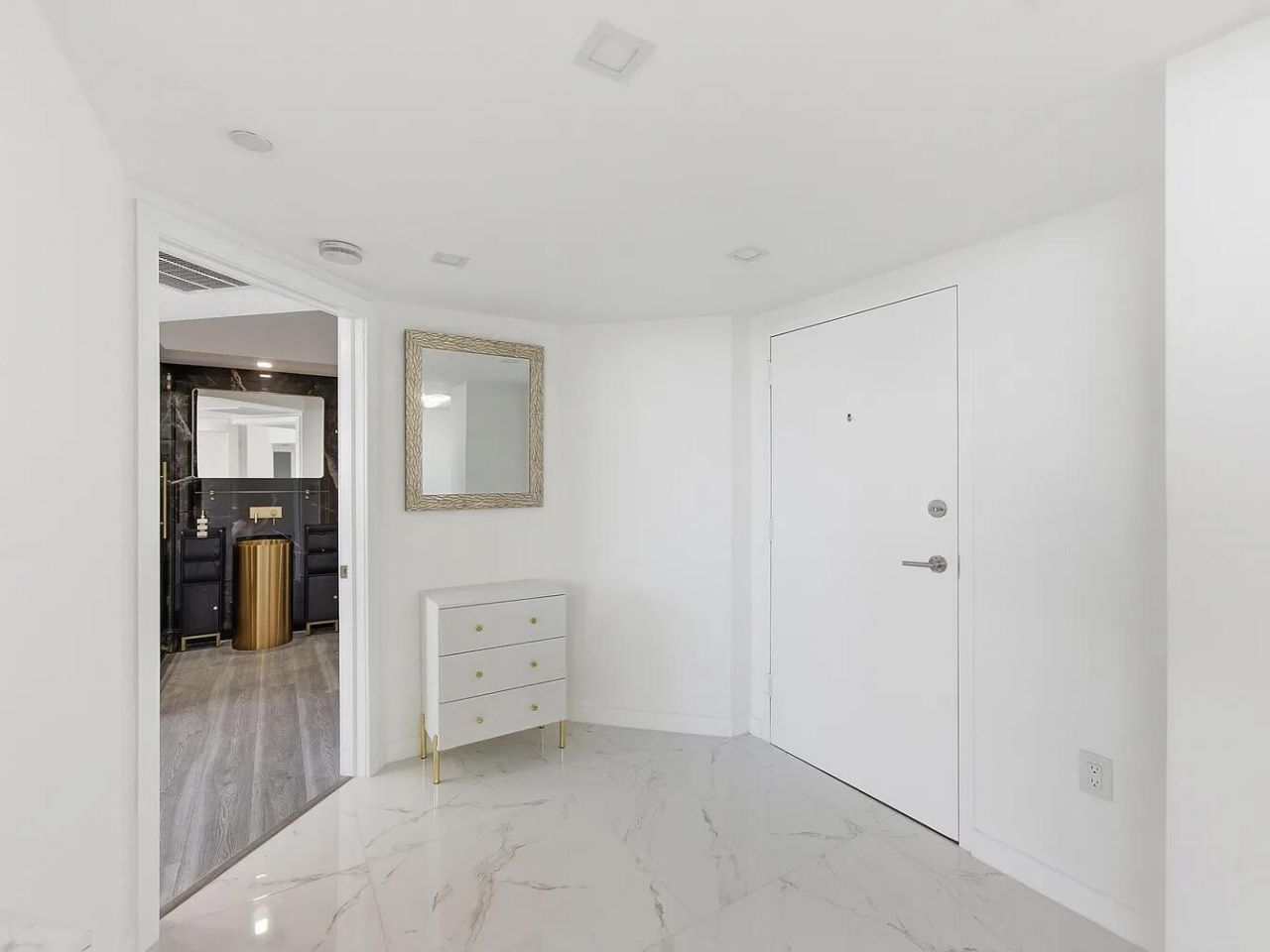 1330 West Avenue, Unit 1711, Miami Beach, FL 33139 Photo