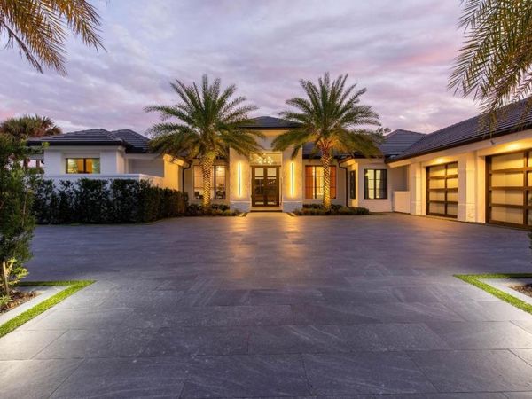 1768 Breakers West Boulevard W, West Palm Beach, FL 33411