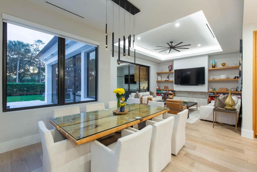 1768 Breakers West Boulevard W, West Palm Beach, FL 33411 Photo