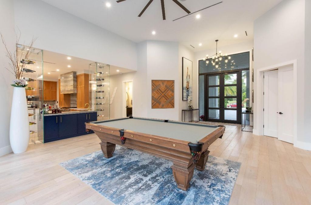 1768 Breakers West Boulevard W, West Palm Beach, FL 33411 Photo