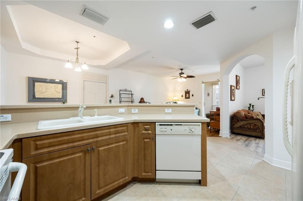 3952 Pomodoro Cir, Unit 103, Cape Coral, FL 33909 Photo