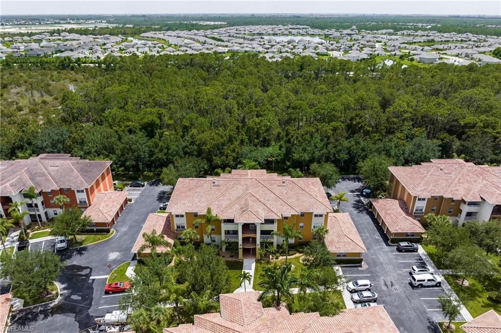 3952 Pomodoro Cir, Unit 103, Cape Coral, FL 33909 Photo