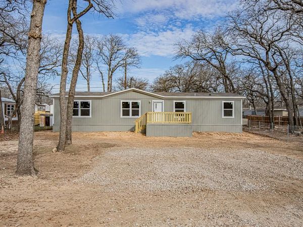 1613 Mockingbird Lane, Pelican Bay, TX 76020