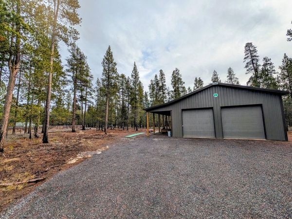 15725 Sparks Drive, La Pine, OR 97739