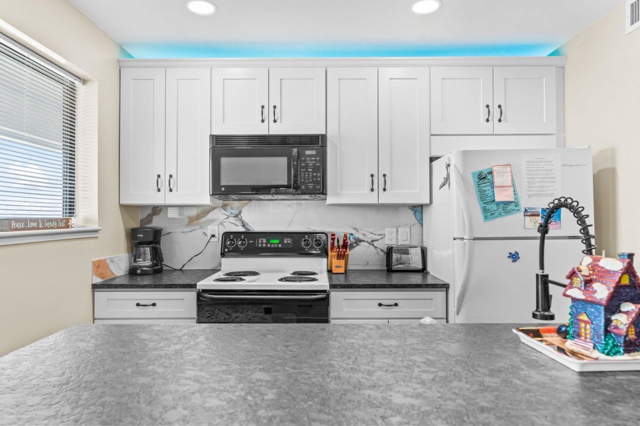 5905 S Kings Hwy. Photo 34