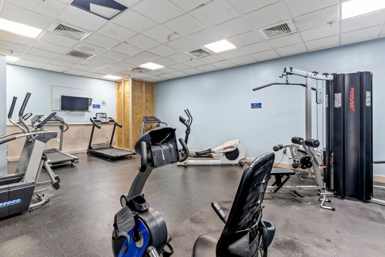 5905 S Kings Hwy. Photo 7