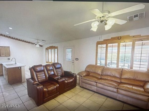 2108 S OLIVEWOOD, Mesa, AZ 85209