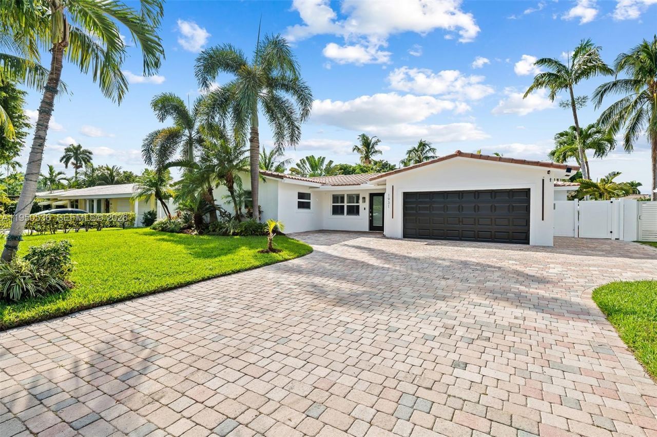 1931 NE 32nd Ave, Fort Lauderdale, FL 33305 Photo