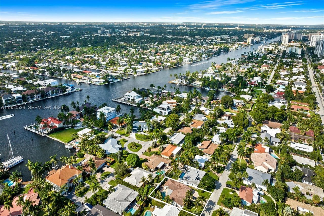 1931 NE 32nd Ave, Fort Lauderdale, FL 33305 Photo