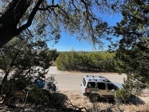 651 Cypress Dr, Canyon Lake, TX 78133