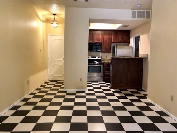 806 W 24th ST, Unit 107, Austin, TX 78705