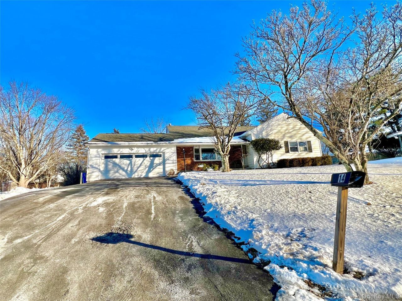 14 Rdean Place, Middletown, NY 10940 Main Photo
