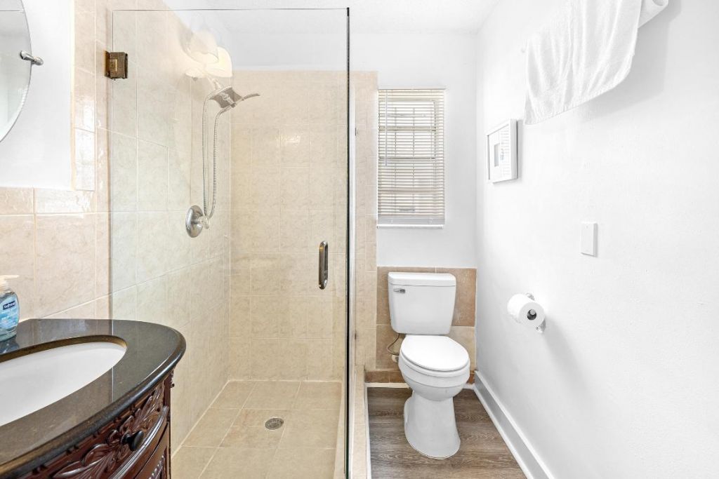 2340 R J Hendley Avenue, Riviera Beach, FL 33404 Photo