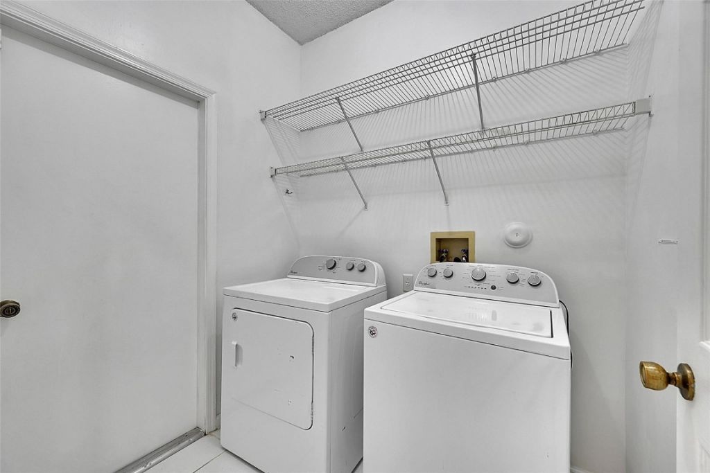 160 NW 97th Terrace, Coral Springs, FL 33071 Photo