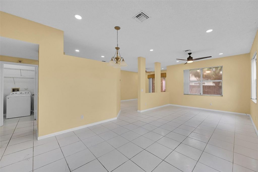 160 NW 97th Terrace, Coral Springs, FL 33071 Photo