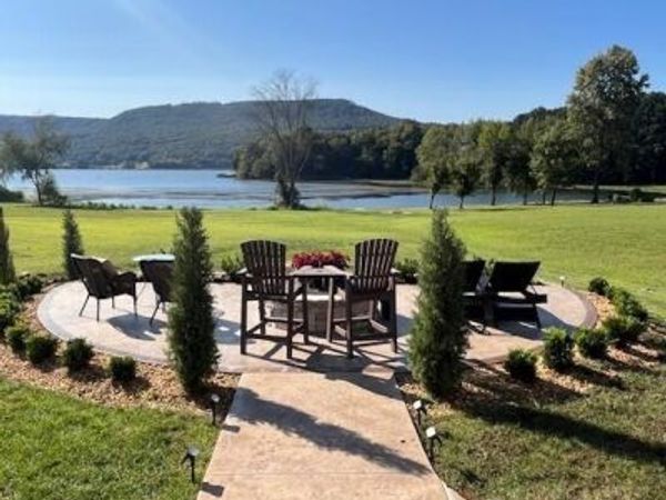 140 Edgewater Way Way, Jasper, TN 37347