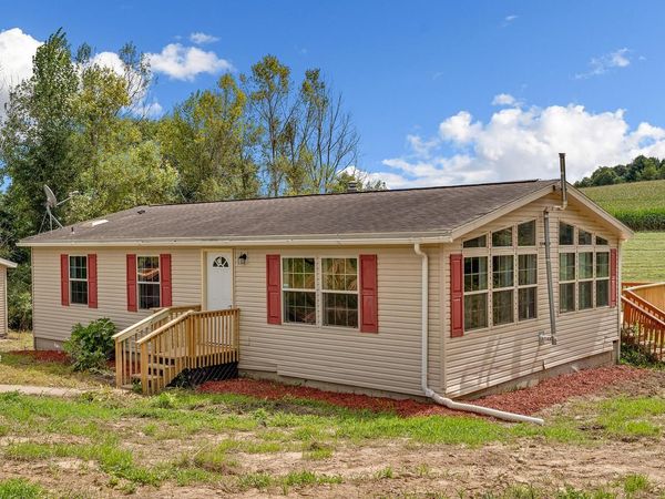 W20479 Brenegan LANE, Galesville, WI 54630