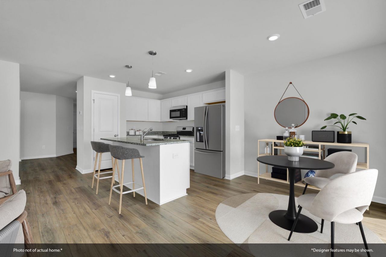 222 Central Creek Drive Photo 5