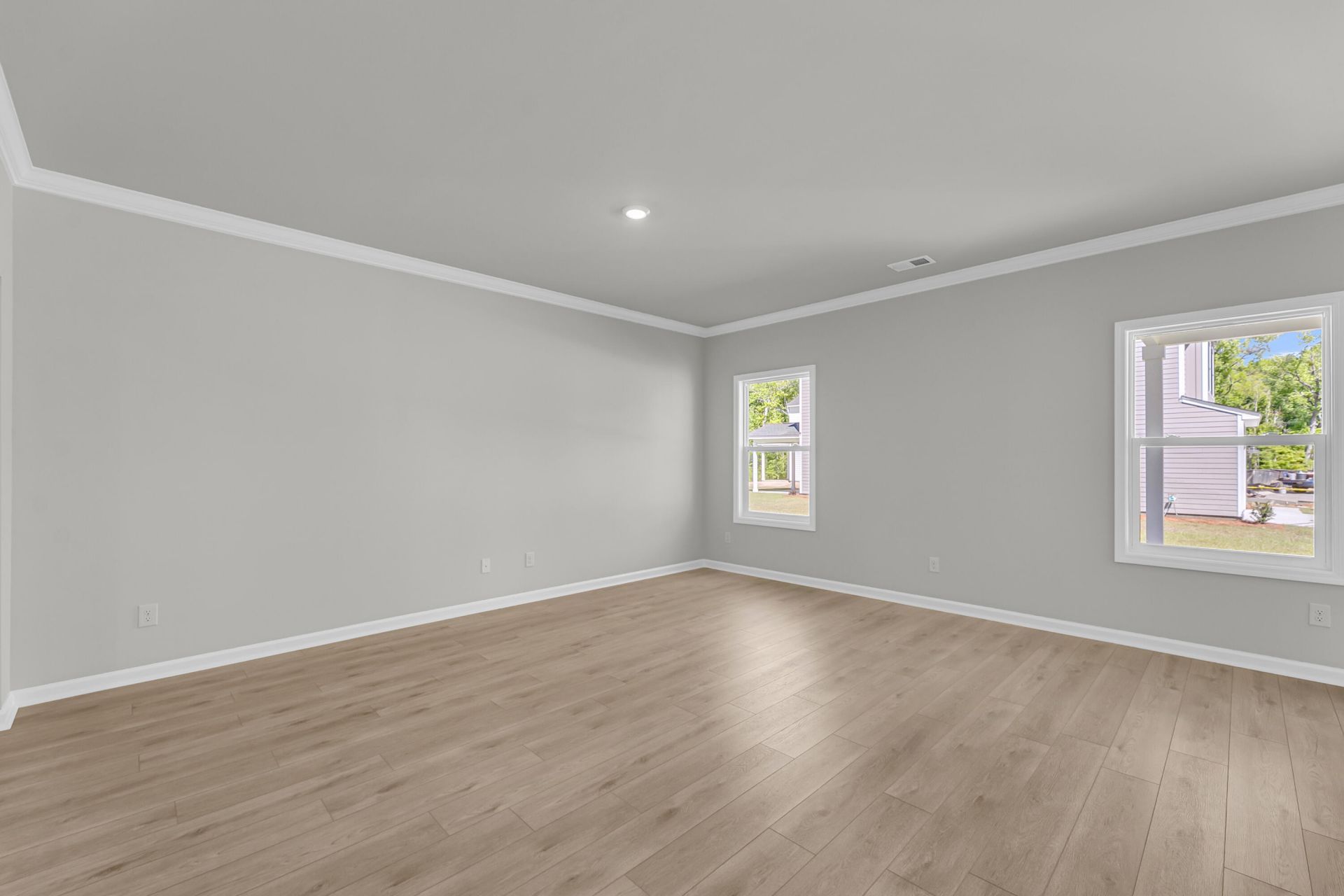 222 Central Creek Drive Photo 6