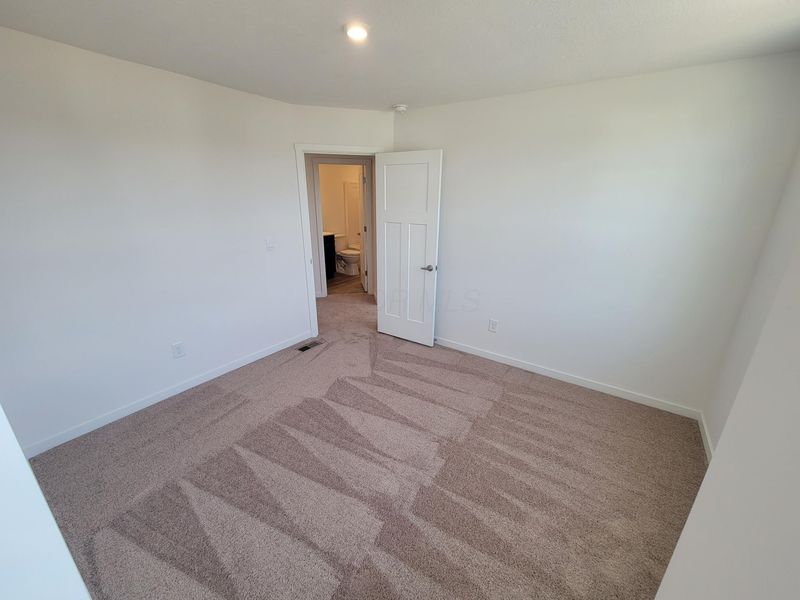 5970 Abernathy Lane, Columbus, OH 43232 Photo 16