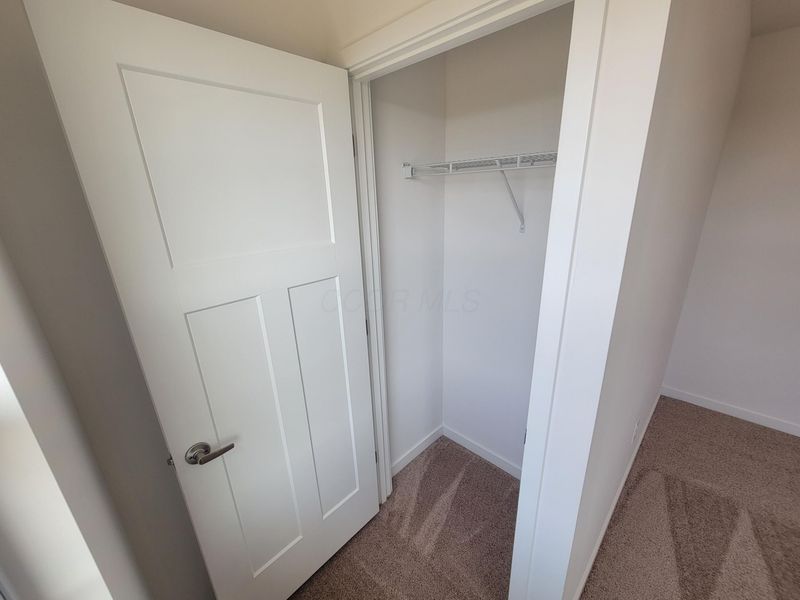5970 Abernathy Lane, Columbus, OH 43232 Photo 18