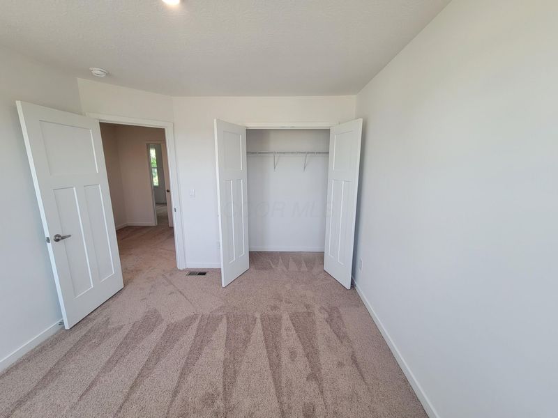 5970 Abernathy Lane, Columbus, OH 43232 Photo 22