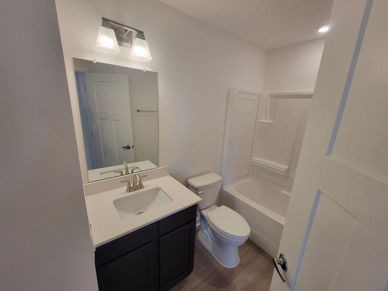 5970 Abernathy Lane, Columbus, OH 43232 Photo 23