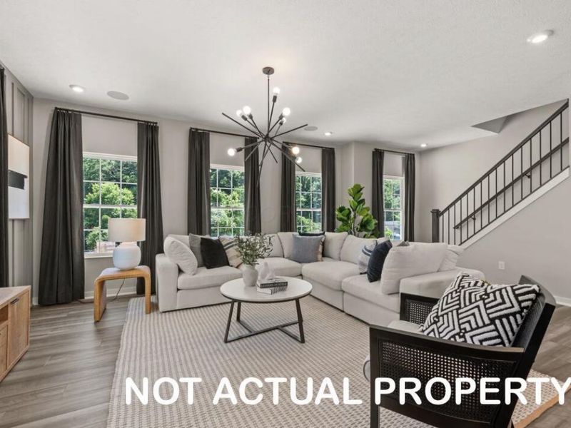 5970 Abernathy Lane Lane, Columbus, OH 43232 Photo 6