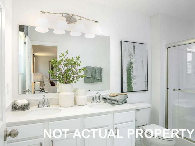 5970 Abernathy Lane Lane, Columbus, OH 43232 Photo 9