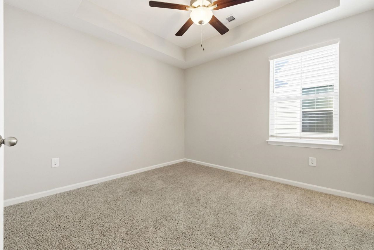 3557 Bristol Ln. Photo 18